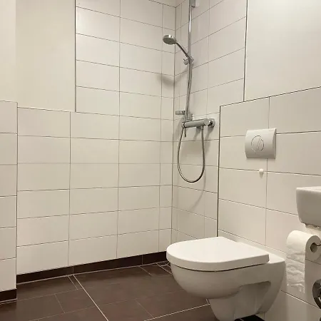 Διαμέρισμα Helles Smart-apartment Fuer Geschaeftsreisende In *